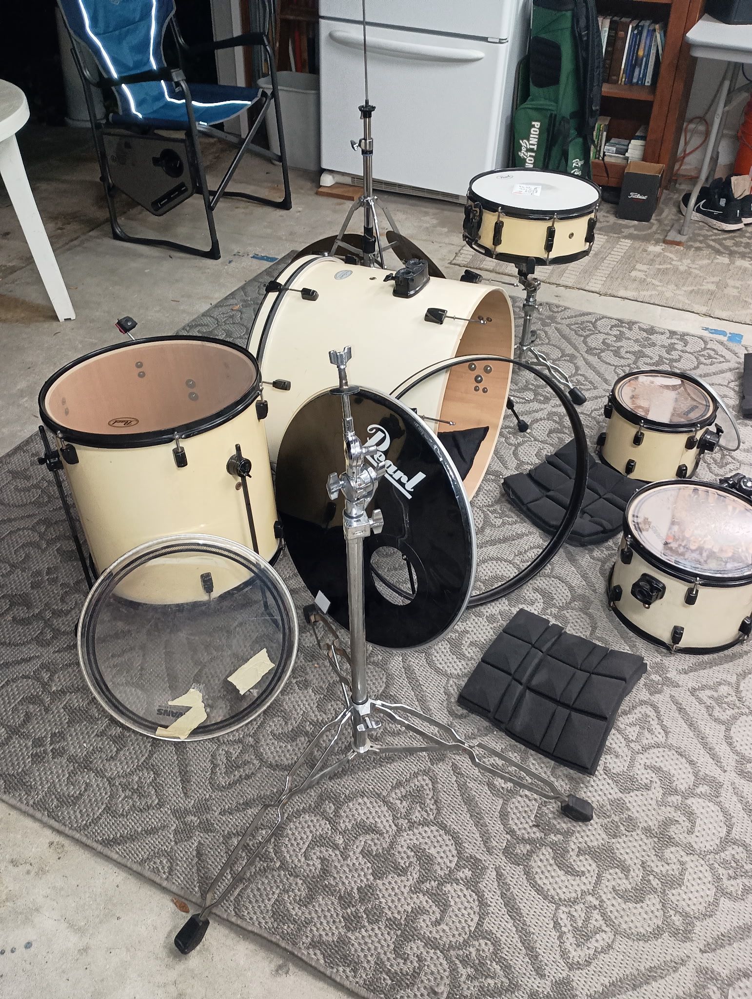 Pearl Drum Set