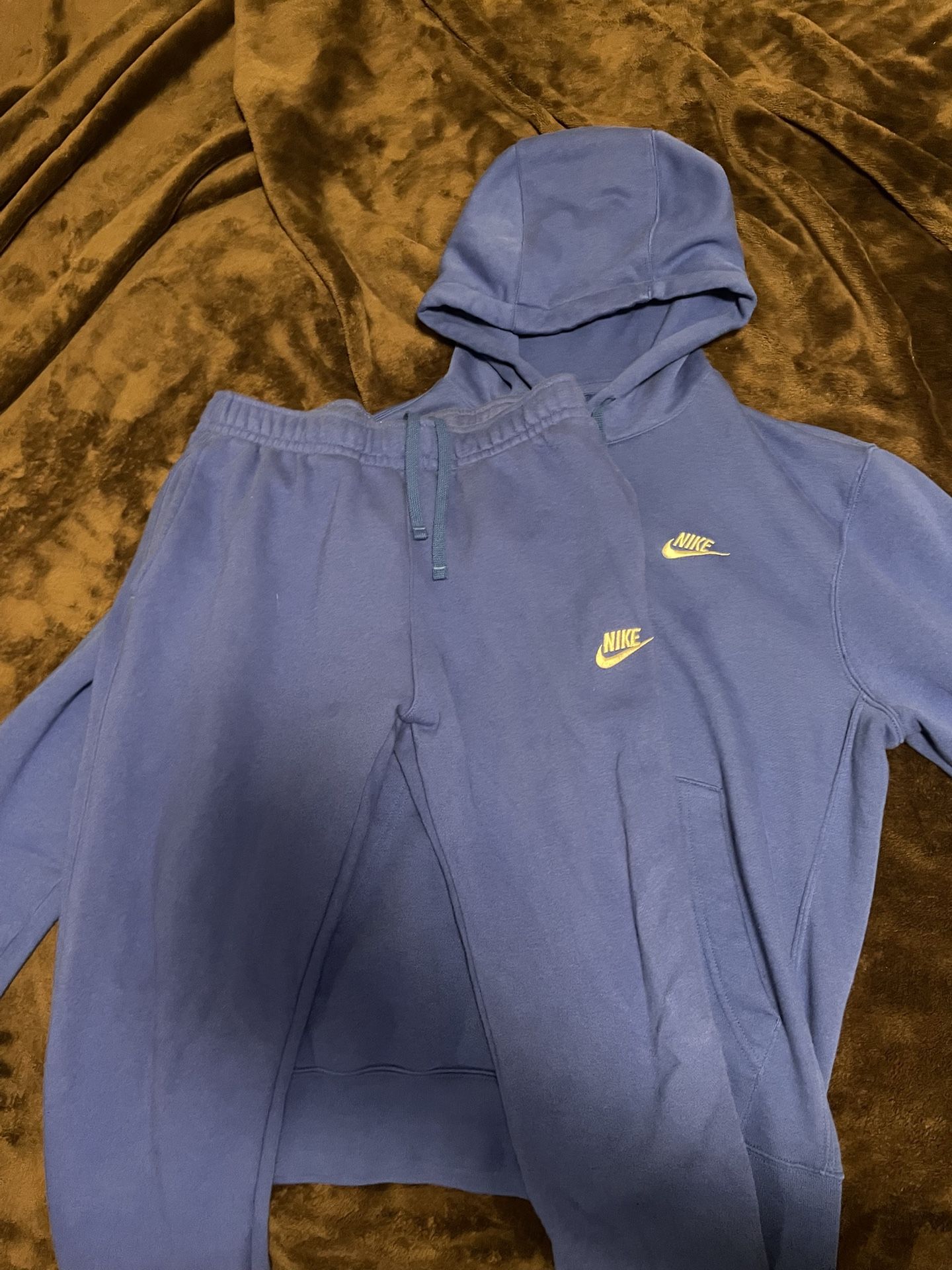 Nike Men's Club Fleece Hoodie And joggers 