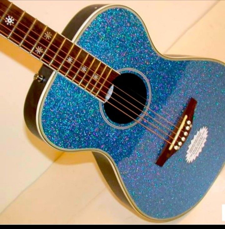 DAISY ROCK Pixie Acoustic Blue Sparkle Guitar Package