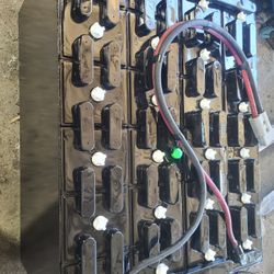Forklift Batteries 