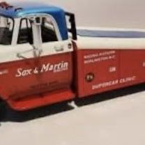 1:18 Scale Sox & Martin Racing Truck Ramp