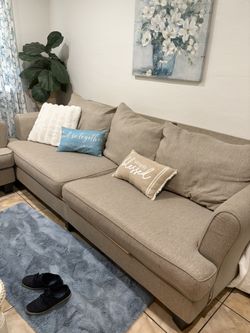 Sofá And Love Seat From Ashley Furniture