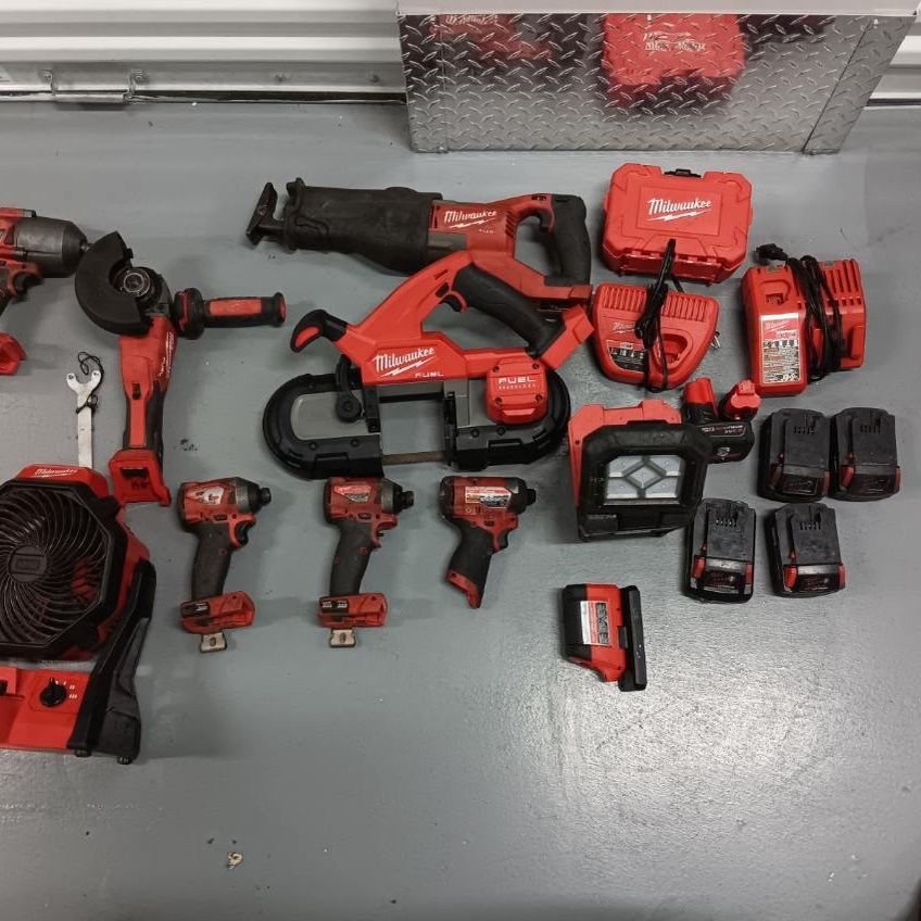 Milwaukee Tools