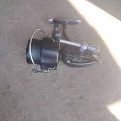 Vintage Fishing Reel García Mitchell 300 for Sale in Stockton, CA - OfferUp