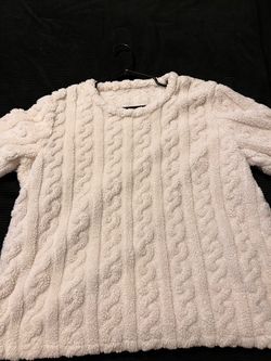 White Fleece Cable Knit Pullover Sweater