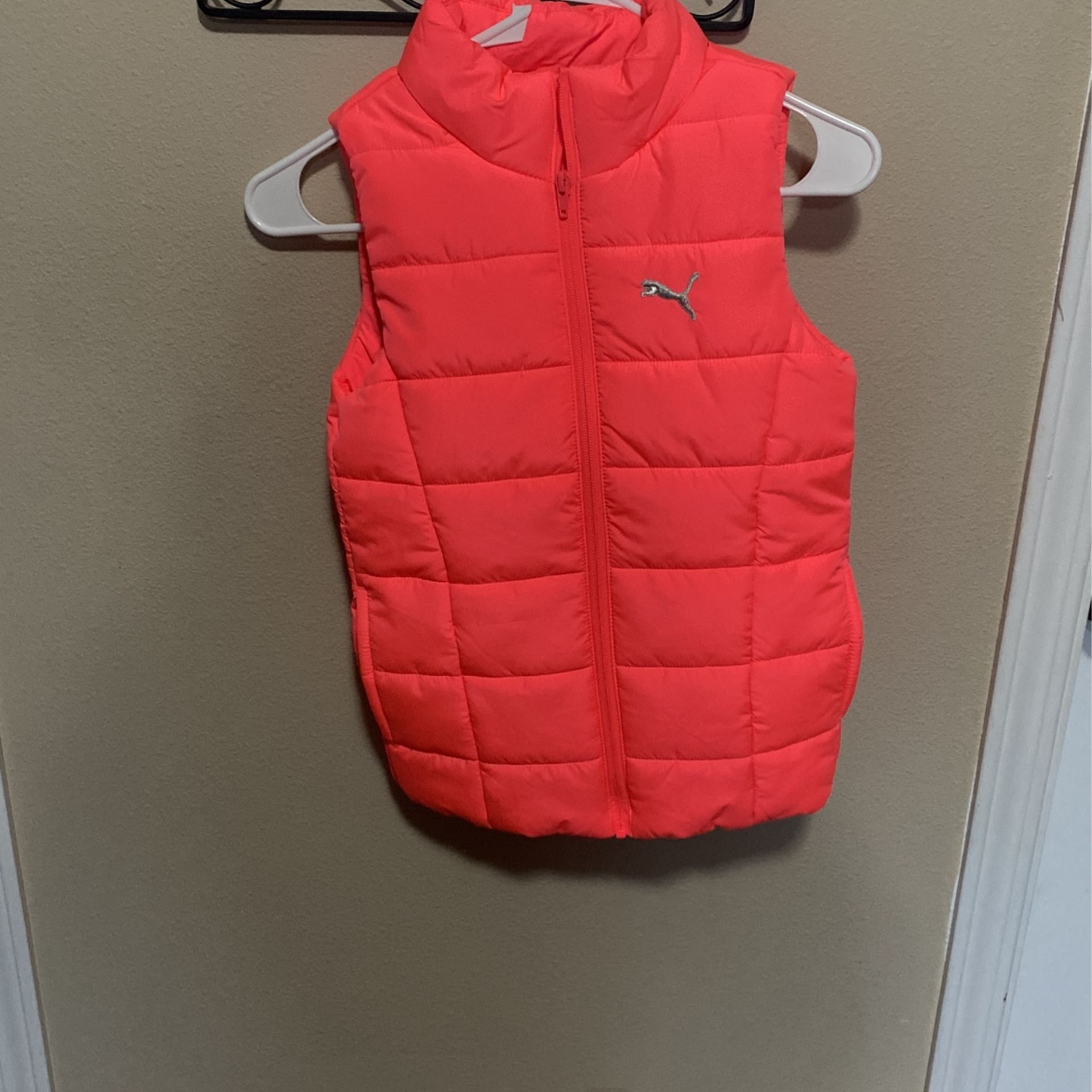GIRLS HOT PINK PUMA VEST SZ 7/8
