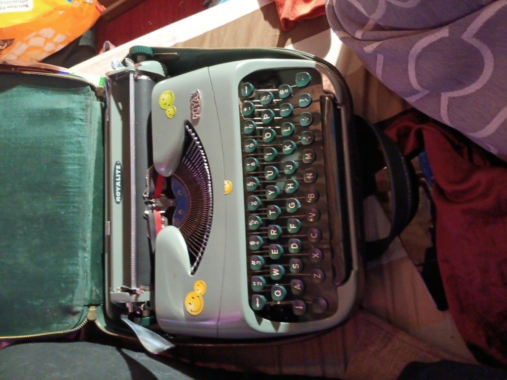 Vintage Typewriter