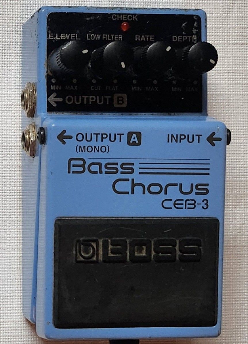 Bass Chorus Pedal CEB-3