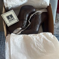 FRYE Women Naiya Kiltie Oxford Charcoal 7.5