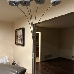 Decorative Reading Light