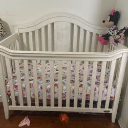 Baby Crib 