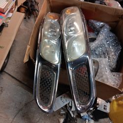 2002 Oldsmobile  Bravada Headlights  Pair Used