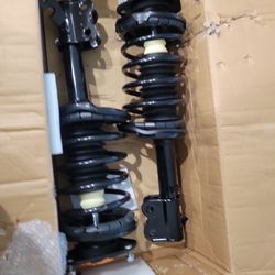 93-02 Toyota Corolla Front Complete Struts