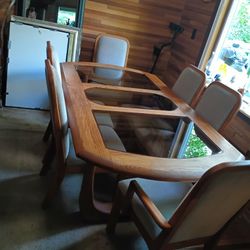 Oak Glass Top Table w/6 Chairs