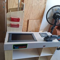 Kids wooden grocery store / mart