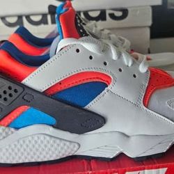 Women Nike Air Huarache 