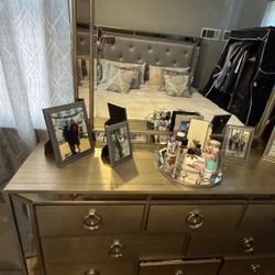 Z Gallerie Mirror Bedroom Furniture