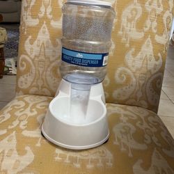 Dog Food Dispenser