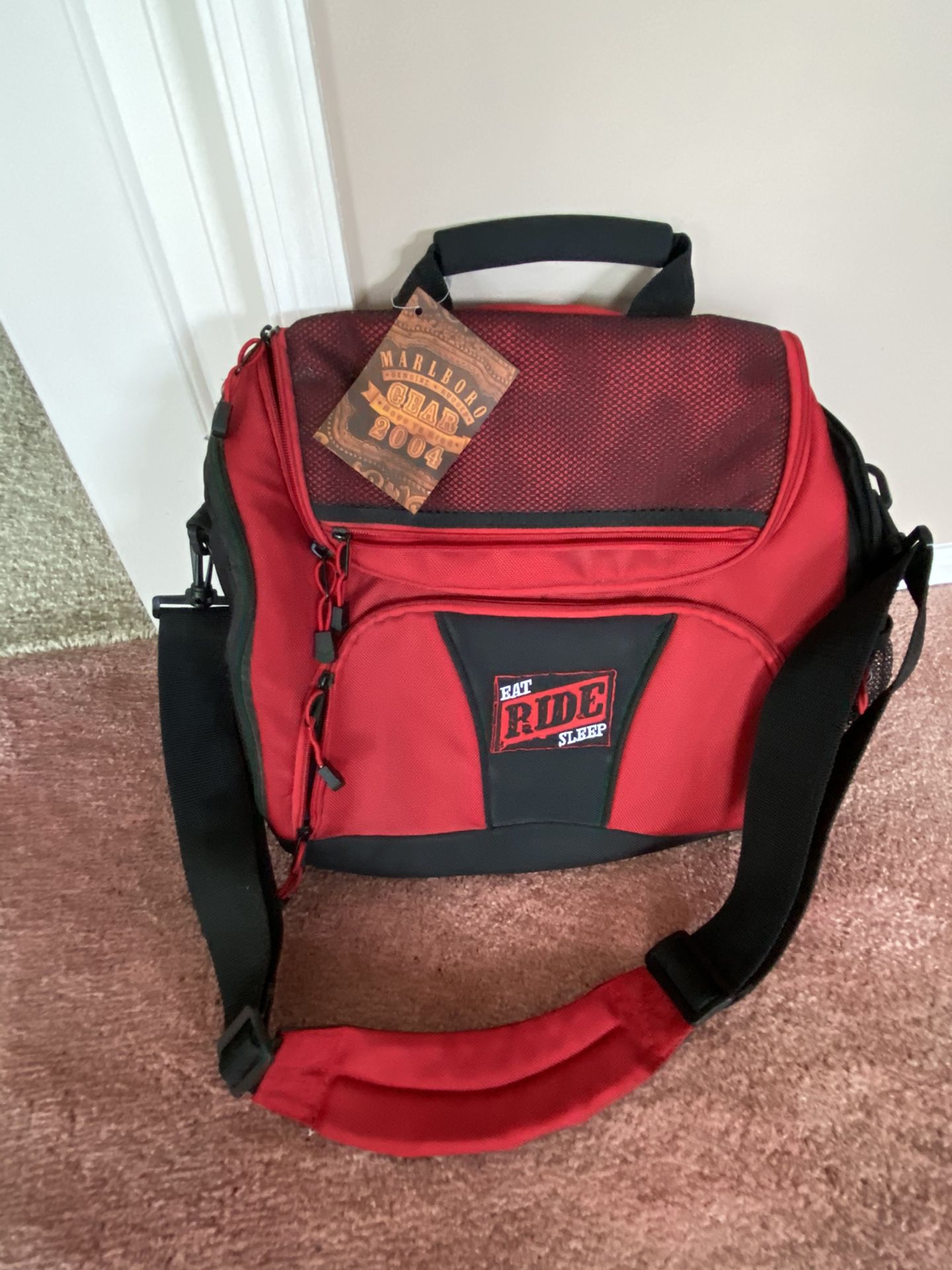 Brand new w tags 2004 Marlboro Eat ride sleep cooler backpack duffel bag w multiple straps, porch pickup Mt Laurel