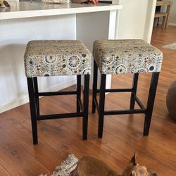 X2 Bar Stool 