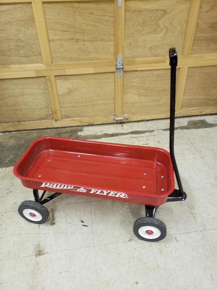 Radio Flyer Wagon 