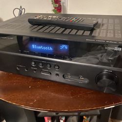 Yamaha Surround Sound 4K Receiver 