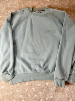 Essentials Sweatshirt