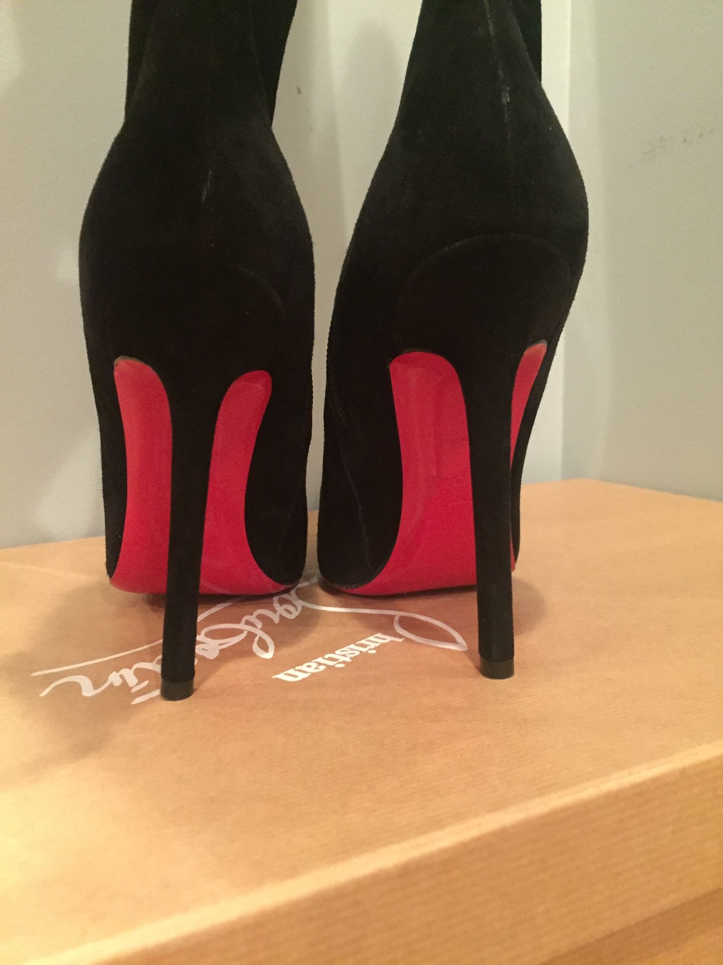 Christian louboutin suede black heeled boots 5.5