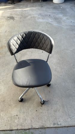 Desk chair