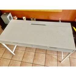 Slick White Desk ( Perfect For College Apartment) 