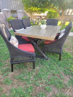 New Patio Dining Table Set