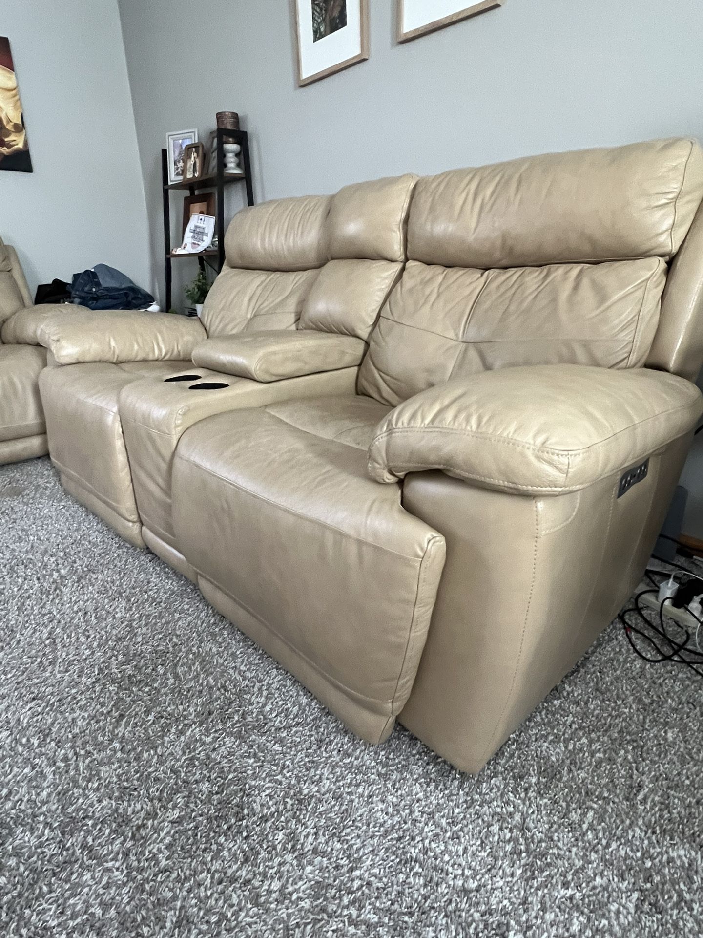 Recliner Couches With USB chargers