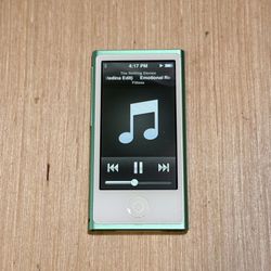 iPod Nano 7thGen Green 16GB Model:A1446 w/1665-Songs/Charger Tested Good Read Blw 