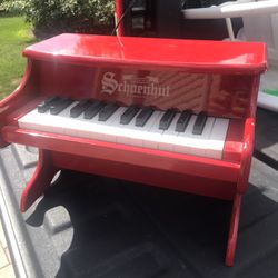 Doll House + Misc Toys