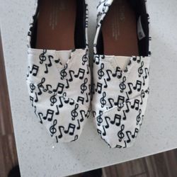Shoes  Wo Mens 7.5