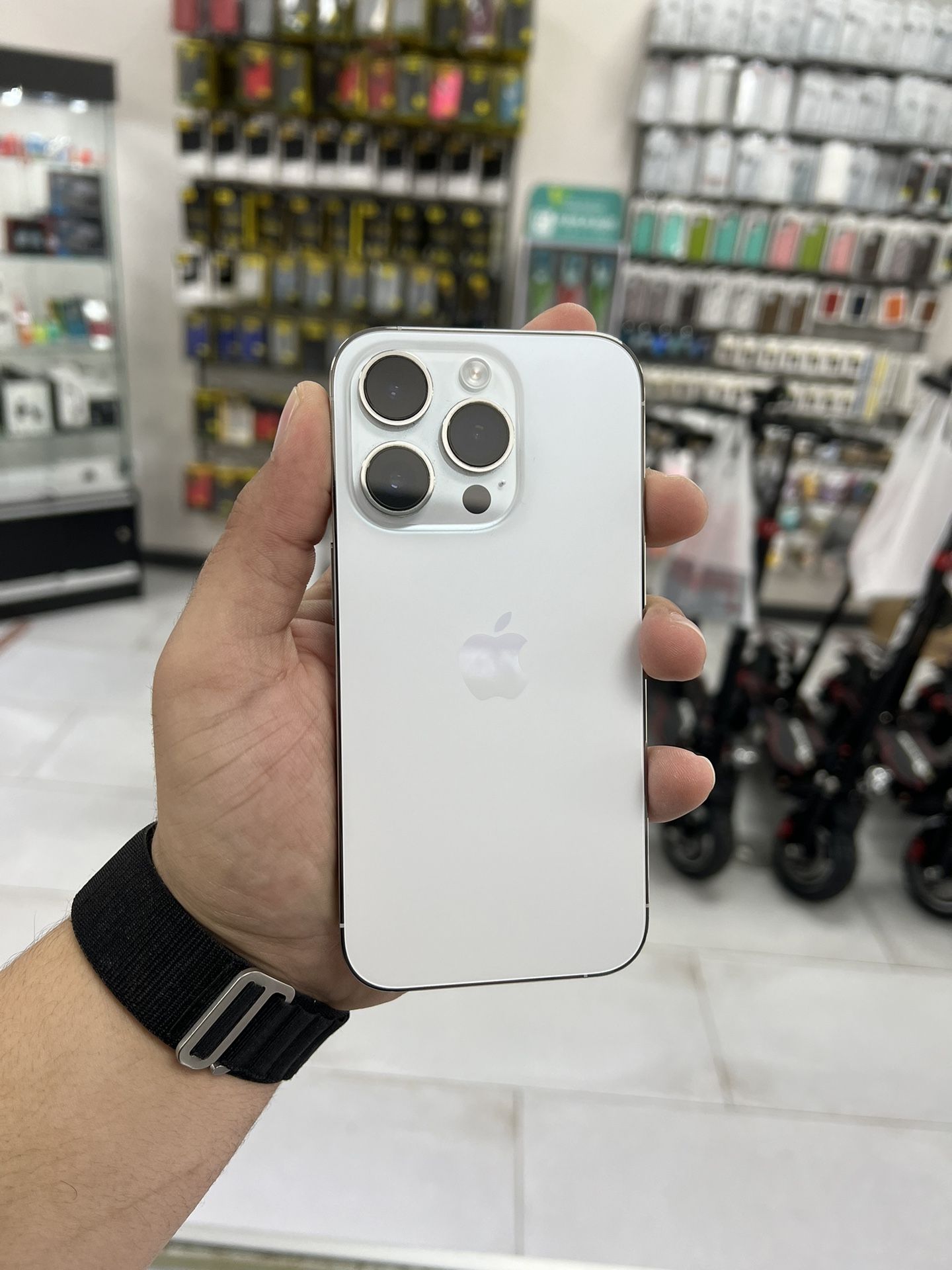 iPhone 14 Pro 128GB Unlocked! Finance For $50 Down Payment!!