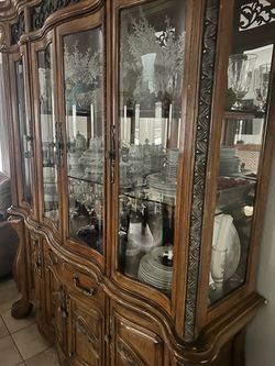 Buffet dresser