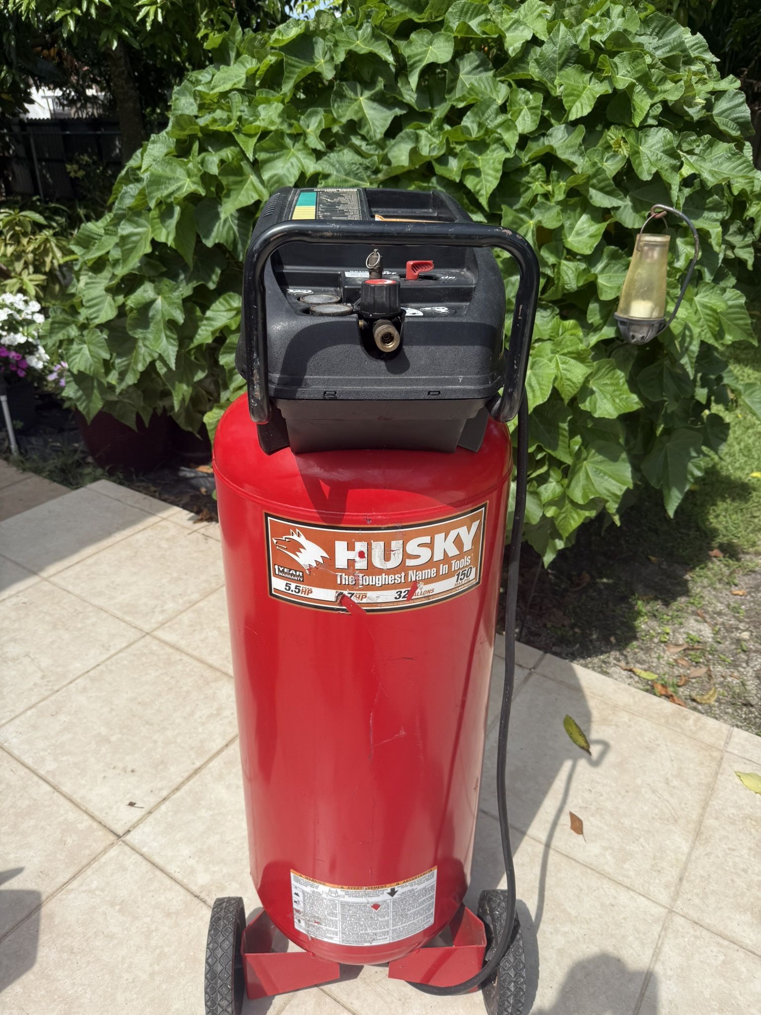 Husky 32 Gallon Air Compressor