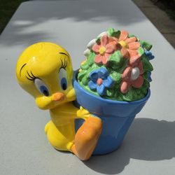 Tweety Bird Cookie Jar Rare Flower Pot