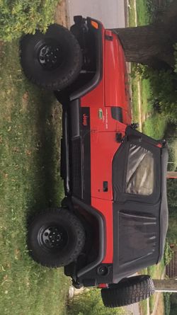 1997 Jeep 6 cil 89,000 Original miles