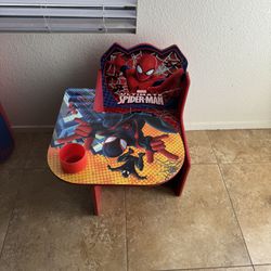 Spiderman Kid’s Desk