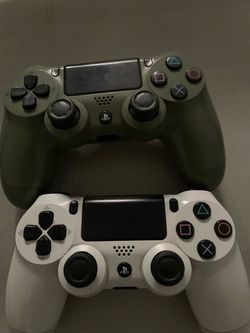 PS4 Controllers