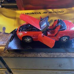 Die-cast Replica 