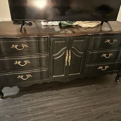 Vintage Shabby Chic Dresser