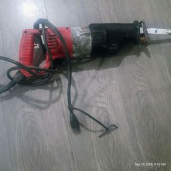 Milwaukee Corded Reciprocating Saw