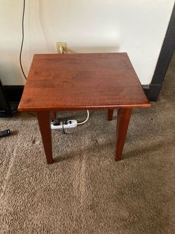 Cherry Wood End Table