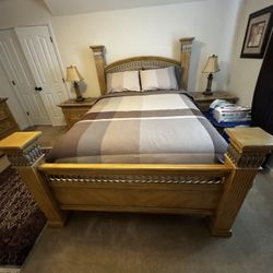 American Signature Queen Bed Set 