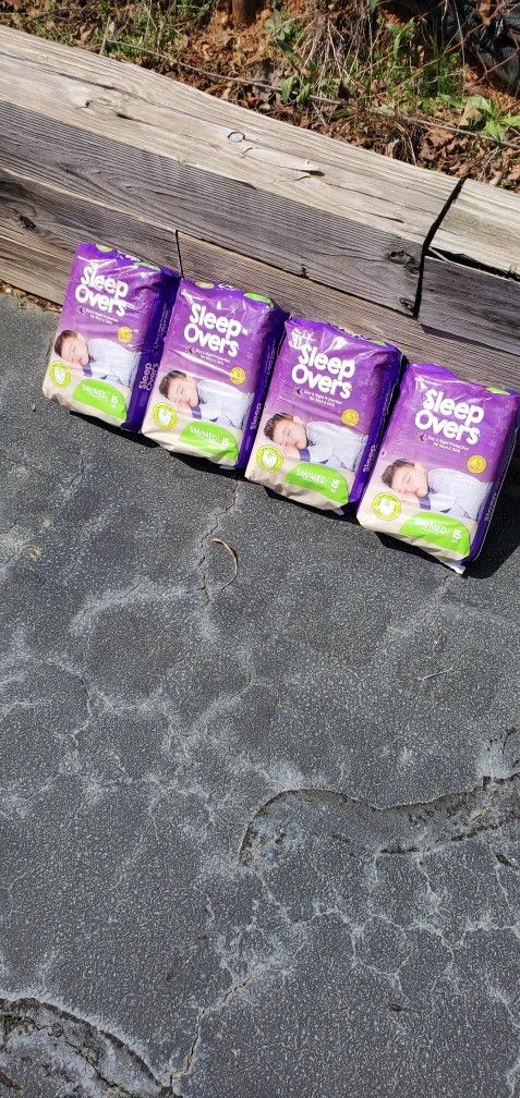 4 Packs Pull Up S/m Sleep Overs 4 For 10