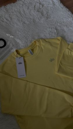 yellow Alo Crewneck