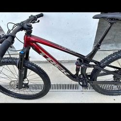 Trek Fuel Ex 8 FOR SALE